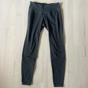 Grey patterned Old Navy Leggings